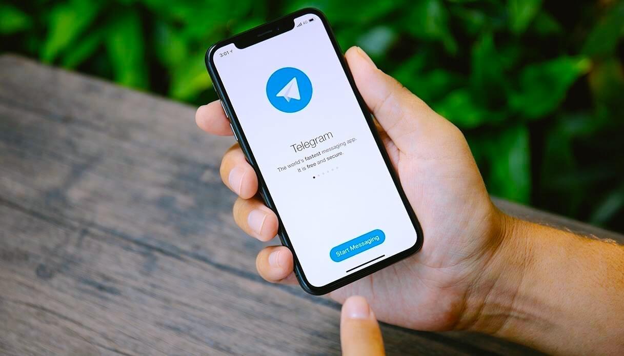 Как скачать видео с Телеграма на Айфон