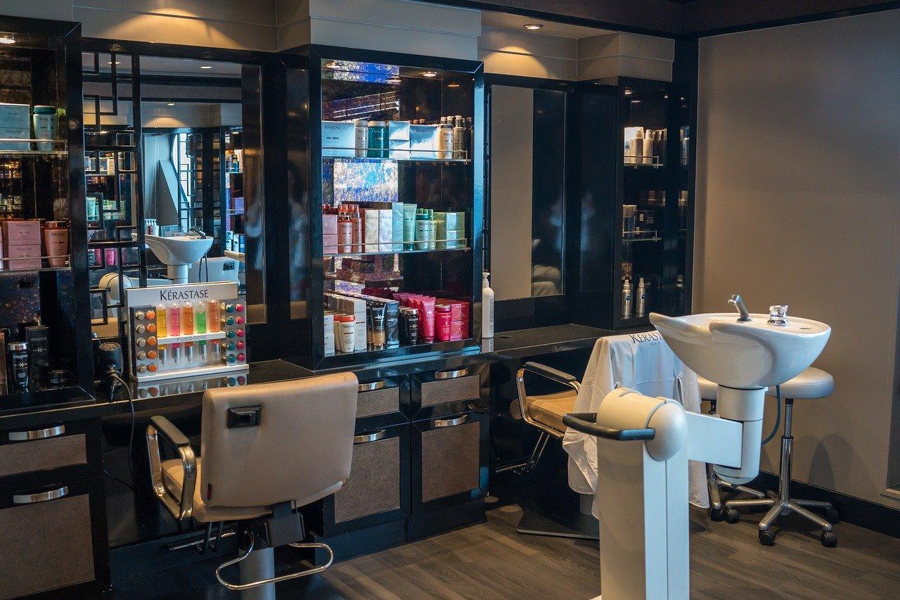 Новые правила для парикмахерских и салонов красоты после карантина