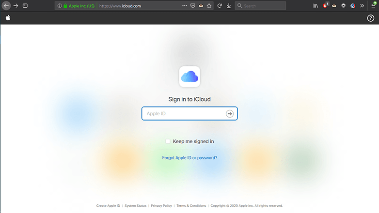 Вы также можете получить доступ к iCloud из своего интернет-браузера.